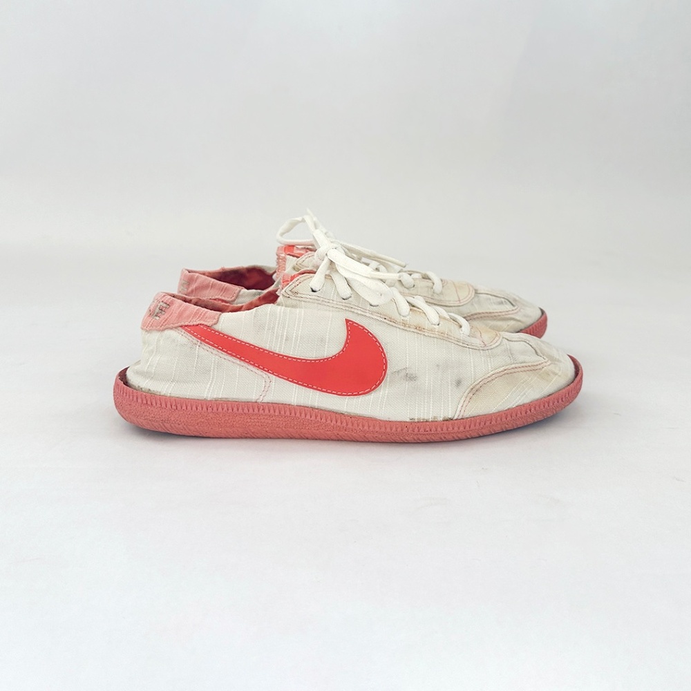 vintage Nike 70s 80s rare canvas shoes sneakers orange tennis court womens 6